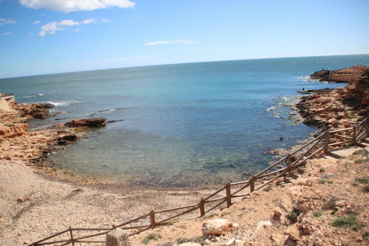 Bungalow Frente Al Mar Торевиеха Екстериор снимка