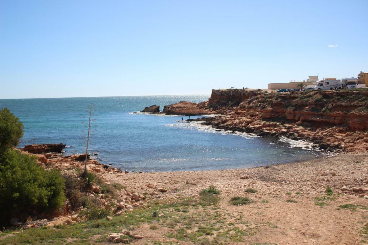 Bungalow Frente Al Mar Торевиеха Екстериор снимка
