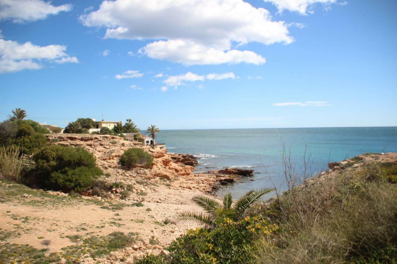 Bungalow Frente Al Mar Торевиеха Екстериор снимка