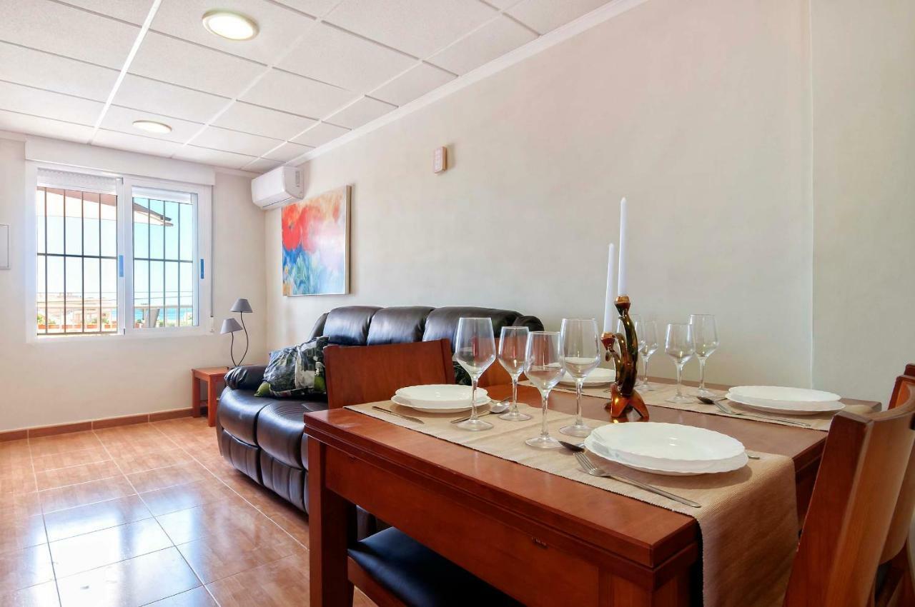 Bungalow Frente Al Mar Торевиеха Екстериор снимка